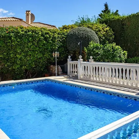 Villa Caleta With Private Pool By Costarentals - Ref 196 *